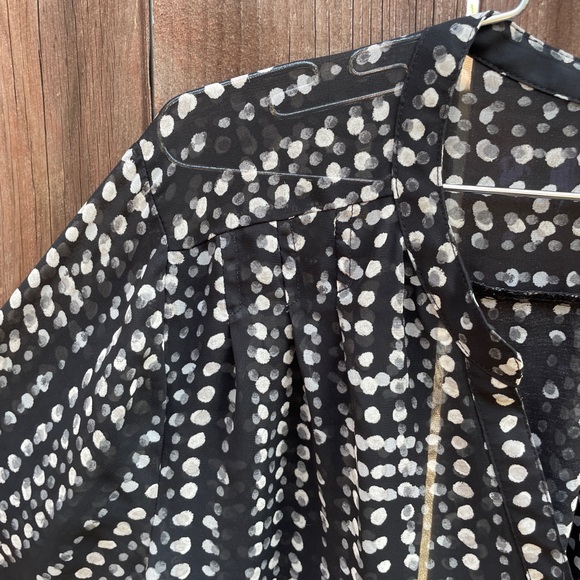 OLD NAVY | Women’s Black & White Sheer Blouse - Picture 3 of 8